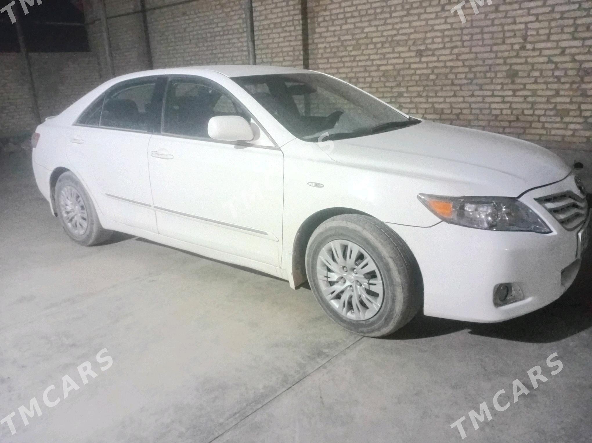 Toyota Camry 2010 - 125 000 TMT - Ходжамбаз - img 3