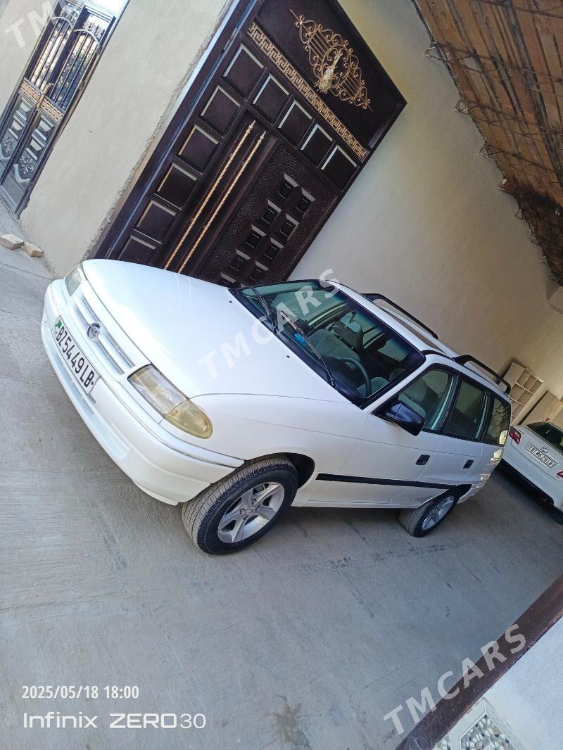 Opel Astra 1994 - 50 000 TMT - Sakar - img 1