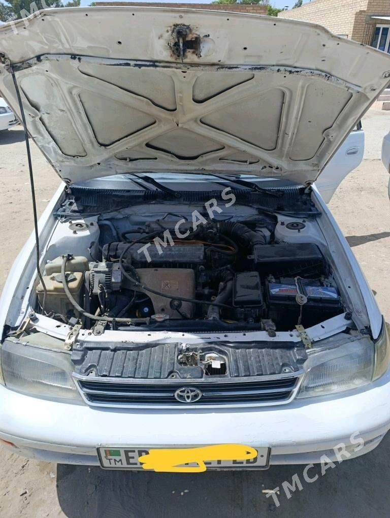 Toyota Corona 1992 - 36 000 TMT - Çärjew - img 3