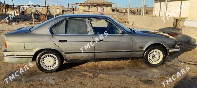 BMW 535 1993 - 15 000 TMT - Etrek - img 1