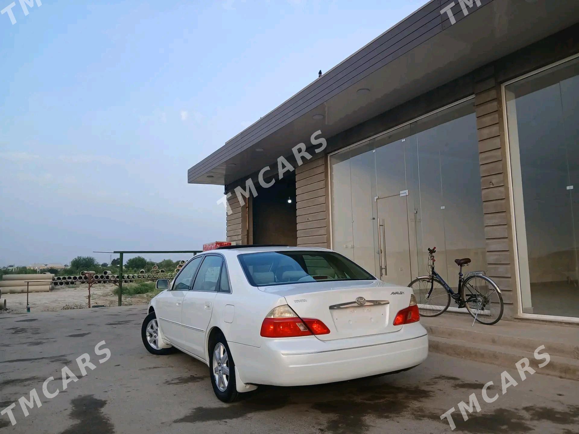 Toyota Avalon 2002 - 170 000 TMT - Mary - img 3