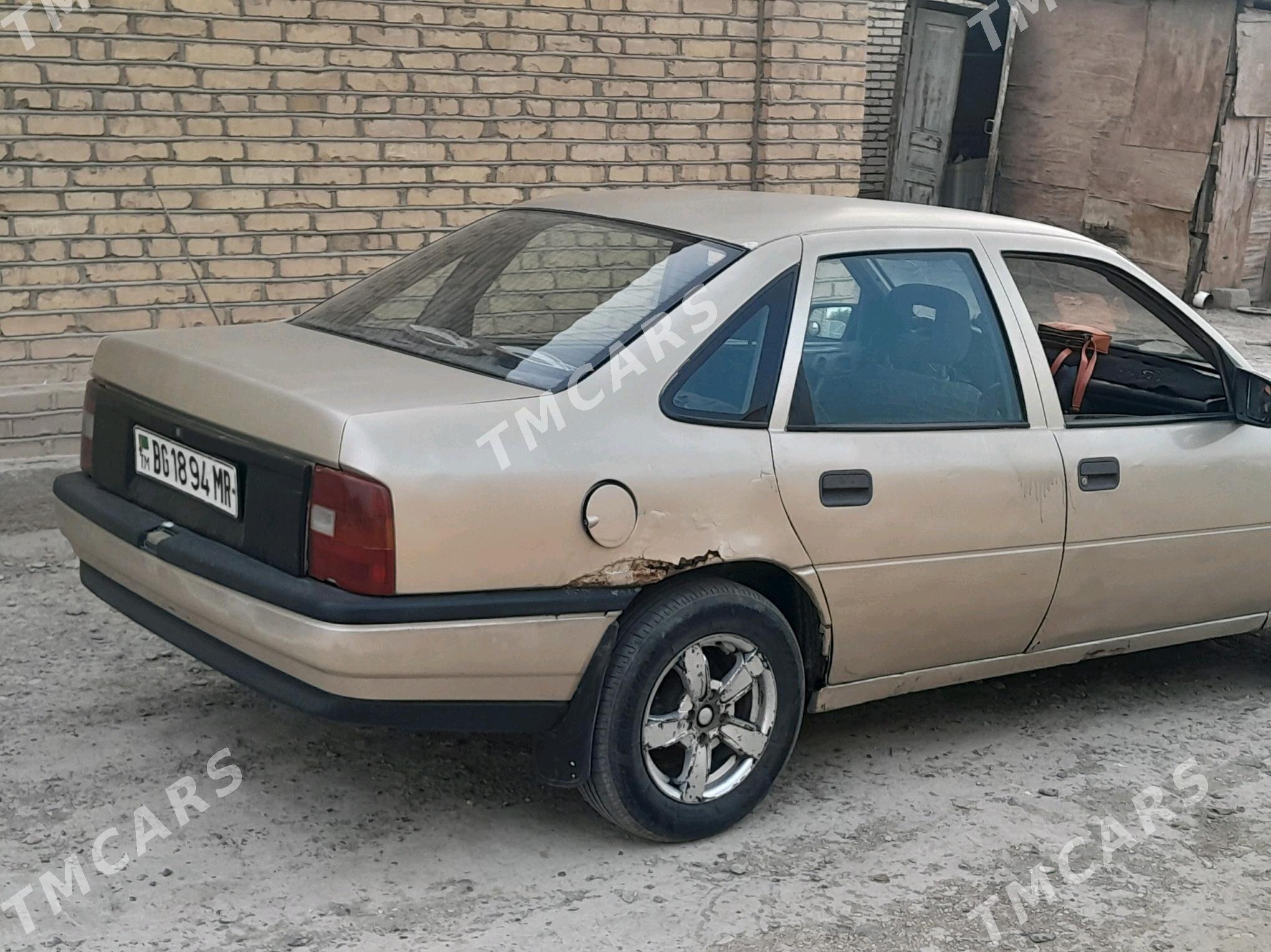 Opel Vectra 1990 - 20 000 TMT - Mary - img 2