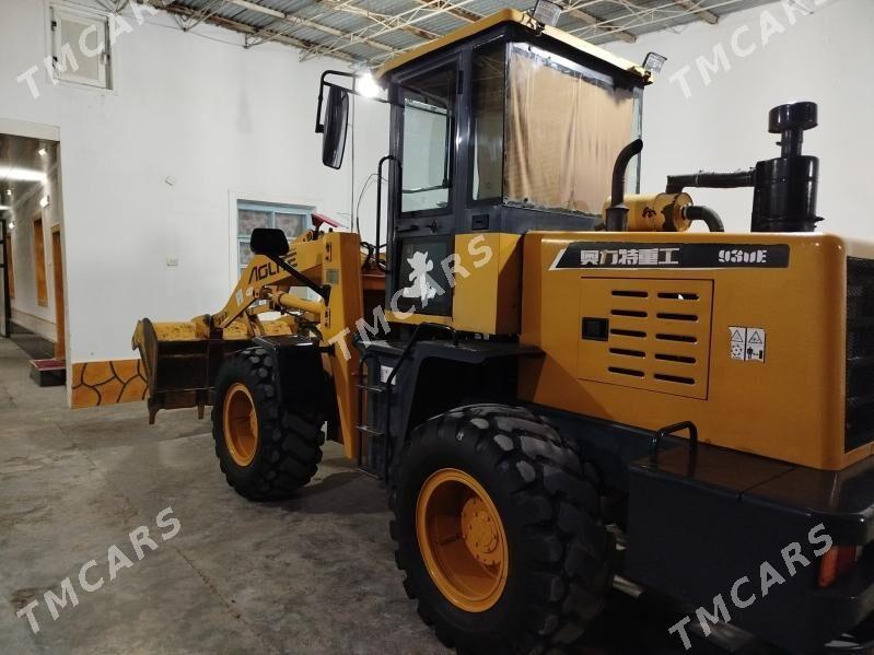 XCMG LW300F 2014 - 280 000 TMT - Çärjew - img 1