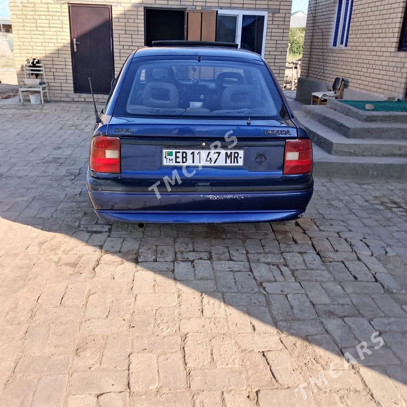 Opel Vectra 1992 - 20 000 TMT - Murgap - img 1