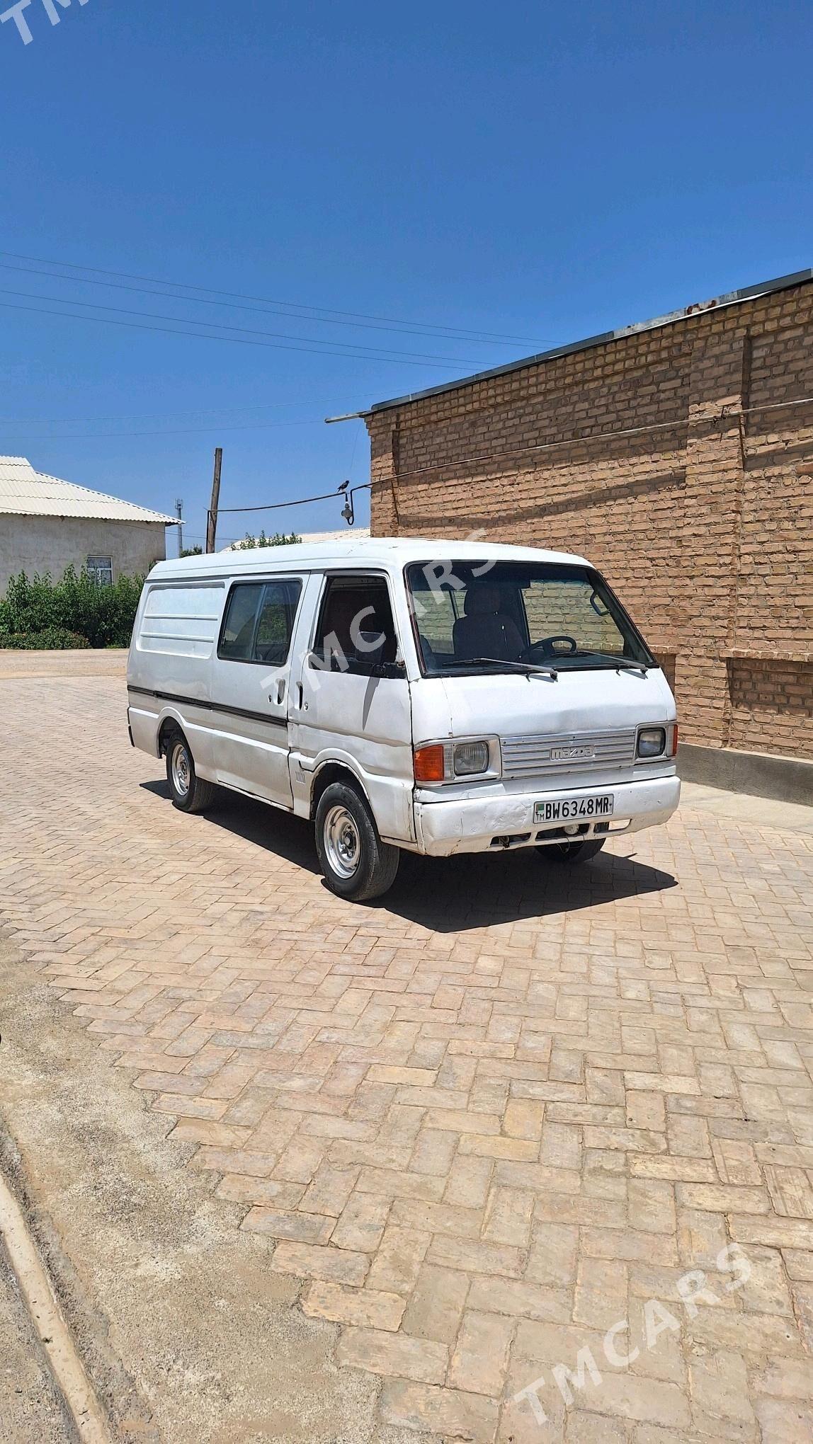 Mazda Navajo 1993 - 39 000 TMT - Туркменгала - img 1