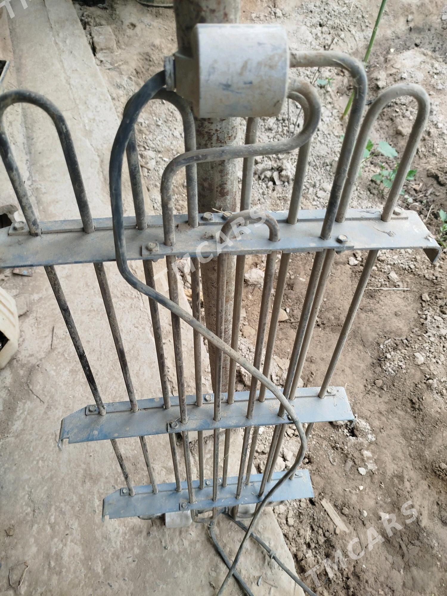 TEN SUHOY - Çärjew - img 1