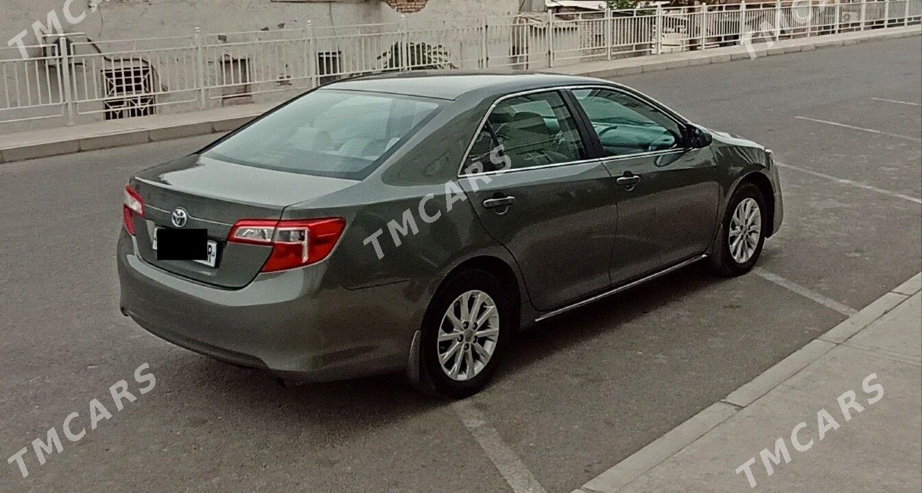 Toyota Camry 2013 - 200 000 TMT - Мары - img 4