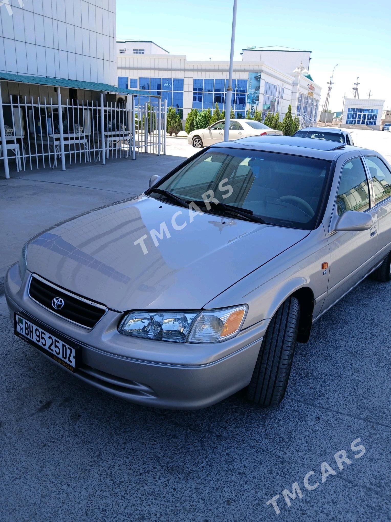 Toyota Camry 2000 - 155 000 TMT - Дашогуз - img 1