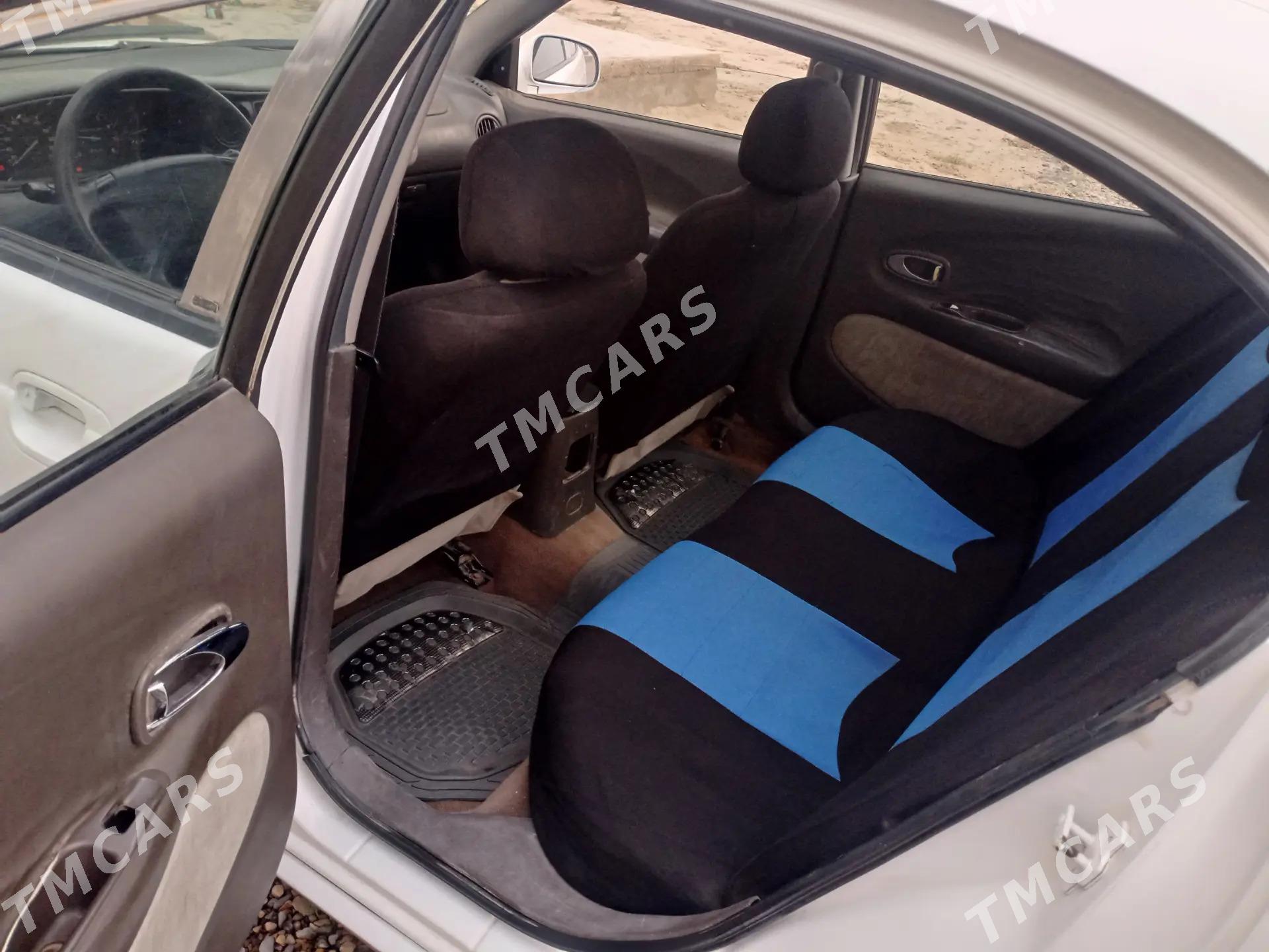 Daewoo Leganza 1998 - 32 000 TMT - Kaka - img 2