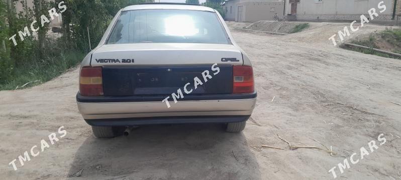 Opel Vectra 1990 - 20 000 TMT - Гурбансолтан Едже - img 2
