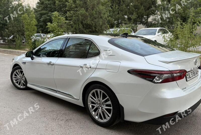 Toyota Camry 2022 - 517 000 TMT - Aşgabat - img 3