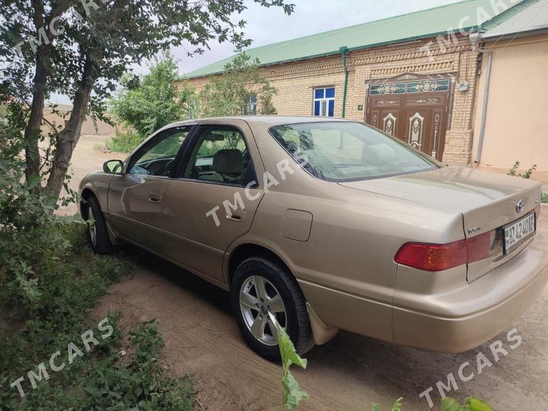 Toyota Camry 2000 - 142 000 TMT - Акдепе - img 5
