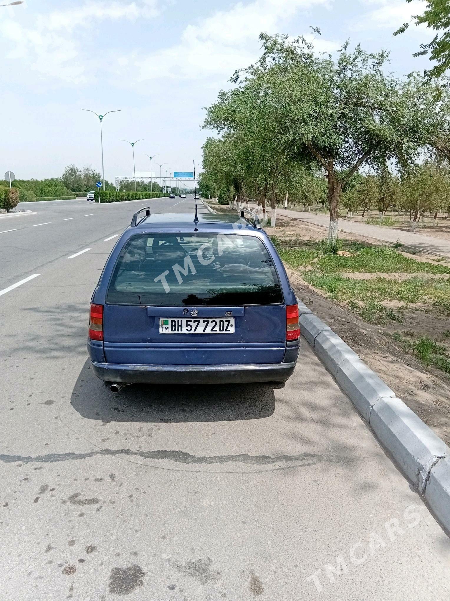 Opel Astra 1995 - 36 000 TMT - Daşoguz - img 4