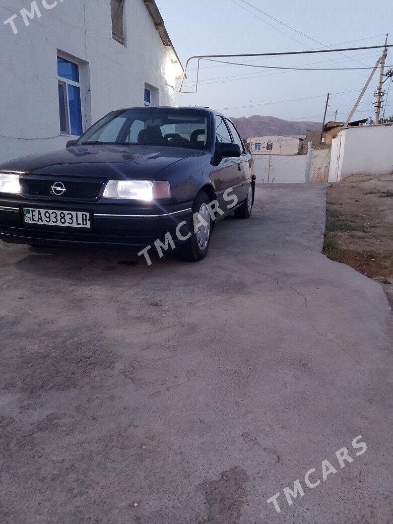 Opel Vectra 1992 - 50 000 TMT - Magdanly - img 3