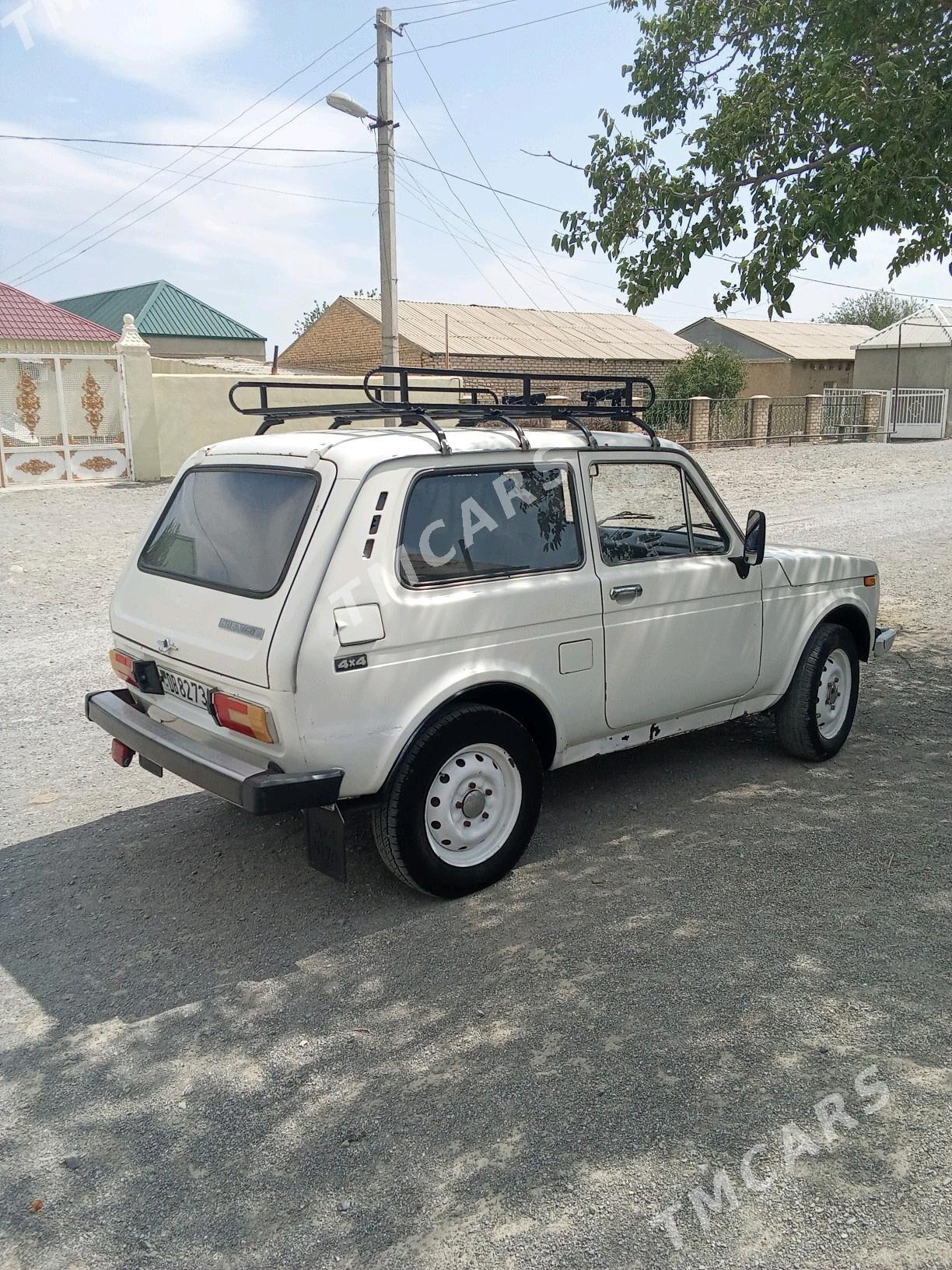 Lada Niva 1985 - 35 000 TMT - Bäherden - img 1