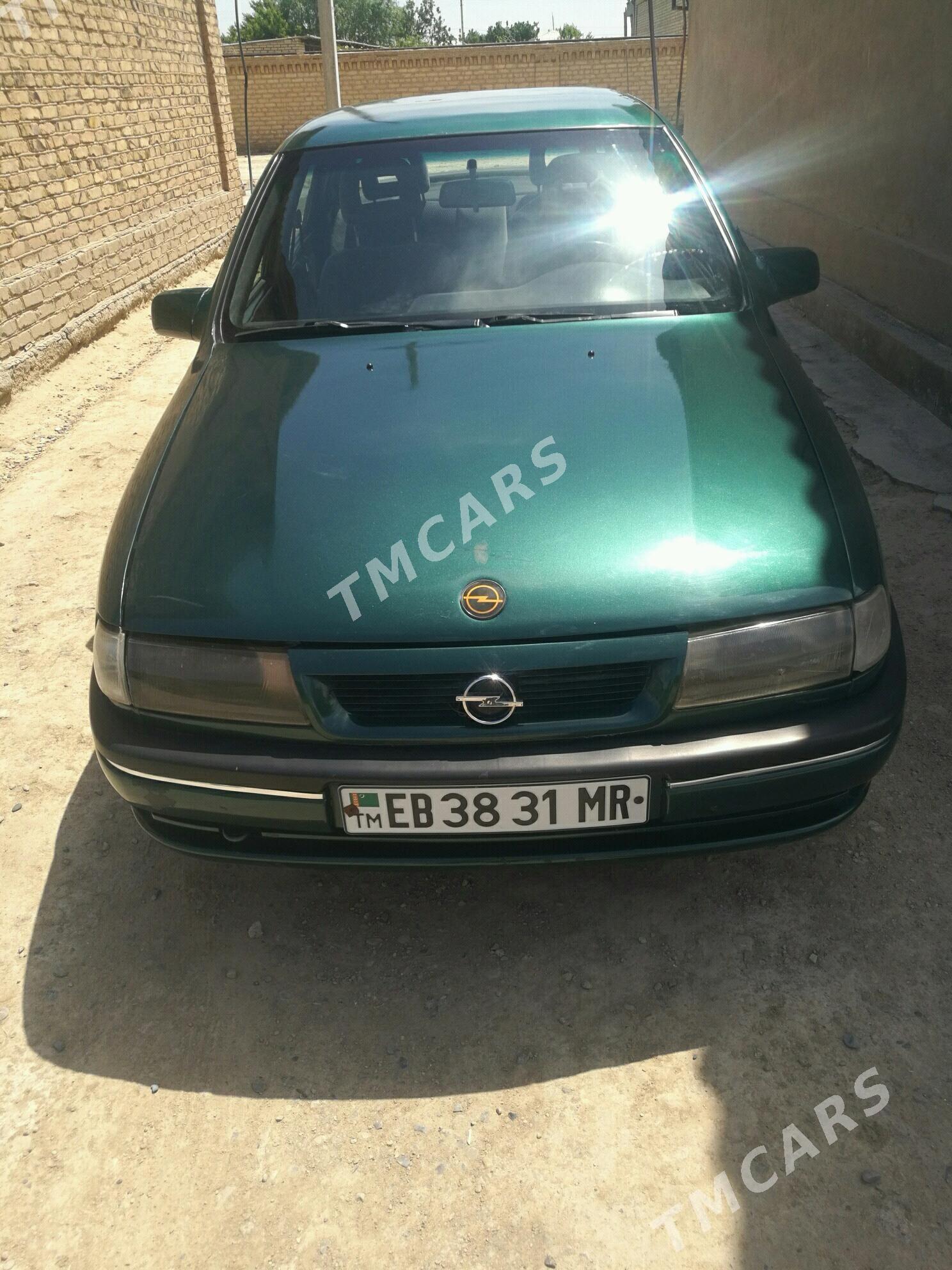 Opel Vectra 1994 - 24 000 TMT - Sakarçäge - img 1