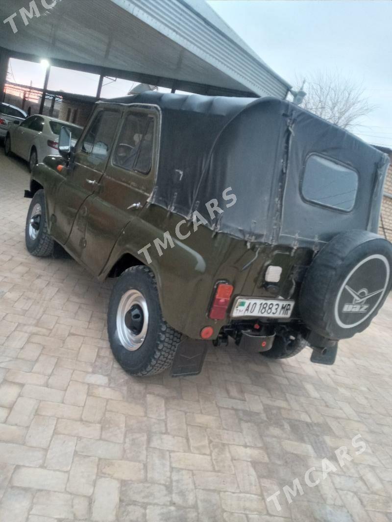 UAZ 469 1993 - 36 000 TMT - Ýolöten - img 6