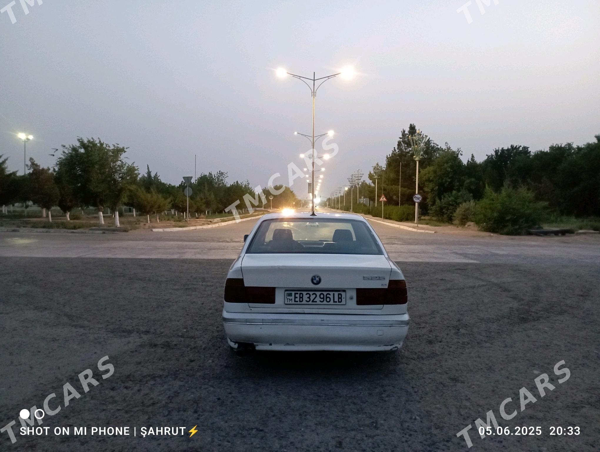 BMW 525 1990 - 35 000 TMT - Сейди - img 2