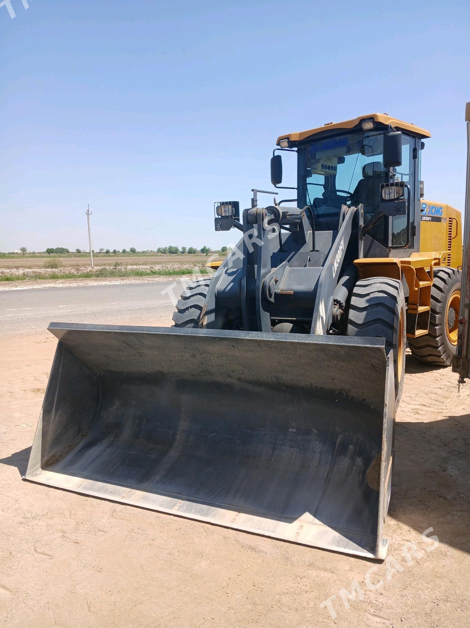XCMG LW300F 2020 - 560 000 TMT - Мары - img 3