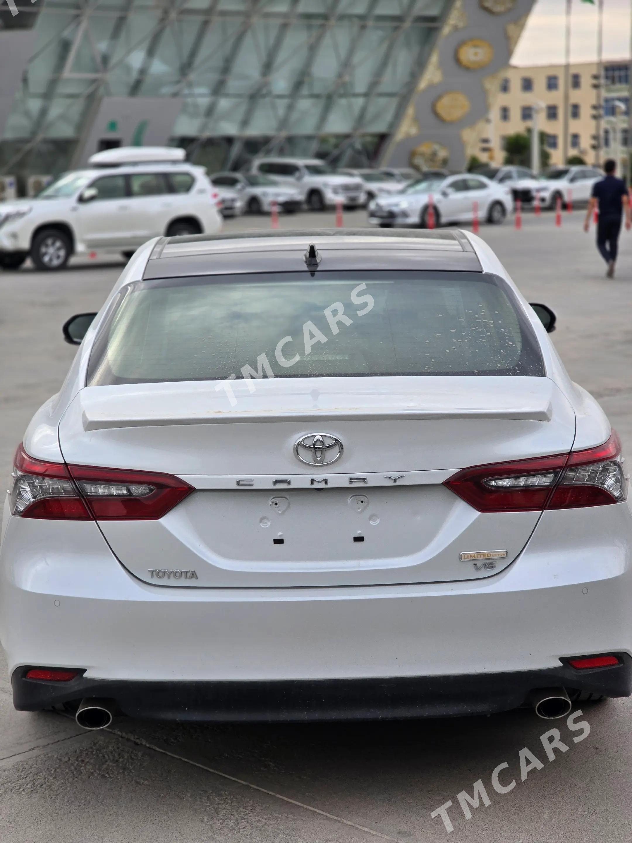 Toyota Camry 2022 - 600 000 TMT - Aşgabat - img 2