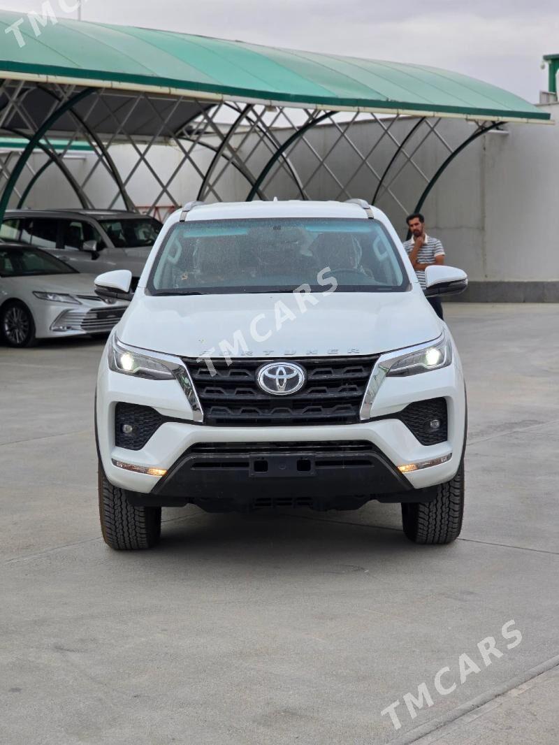 Toyota Fortuner 2024 - 655 000 TMT - Ашхабад - img 1