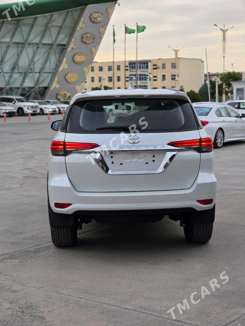Toyota Fortuner 2024 - 655 000 TMT - Ашхабад - img 2