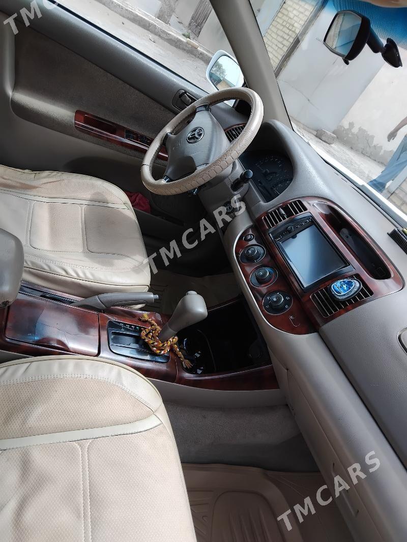 Toyota Camry 2004 - 137 000 TMT - Чарджоу - img 1
