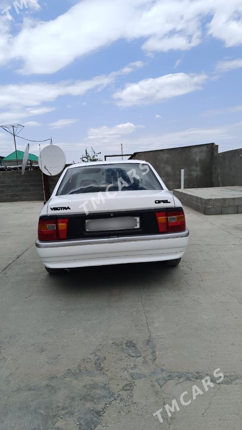 Opel Vectra 1992 - 42 000 TMT - Bäherden - img 4