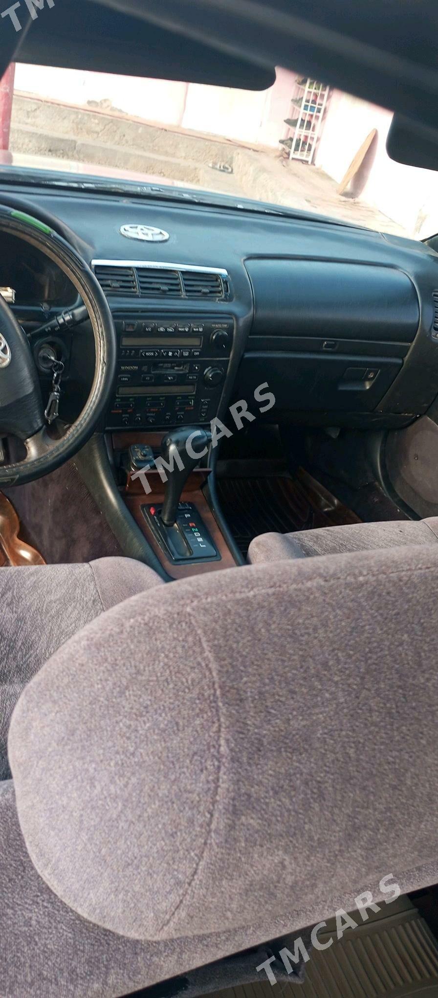 Toyota Camry 1993 - 30 000 TMT - Туркменгала - img 4