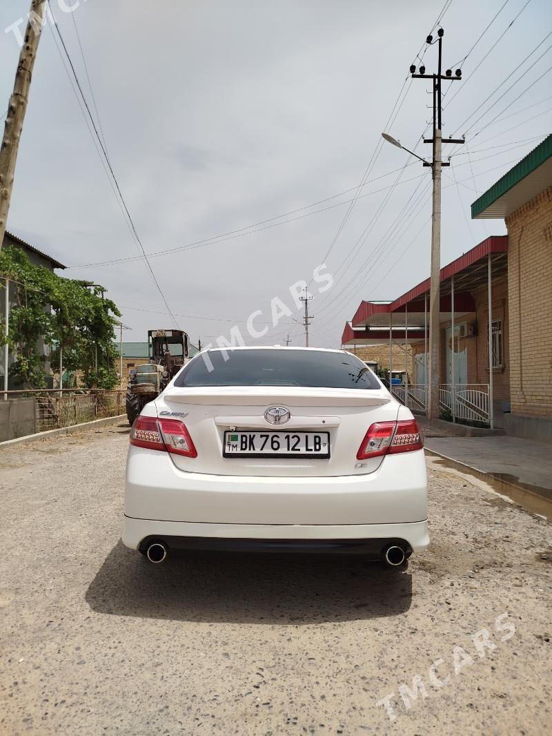 Toyota Camry 2010 - 210 000 TMT - Türkmenabat - img 4