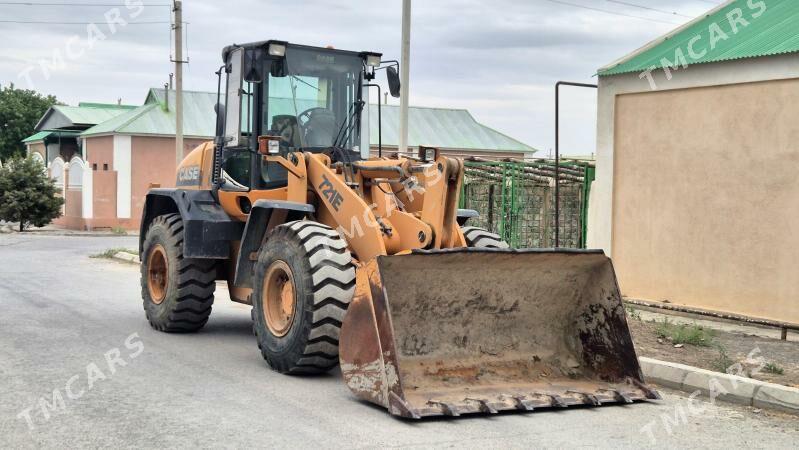 Case STX600 Quadtrac 2010 - 440 000 TMT - Büzmeýin - img 2