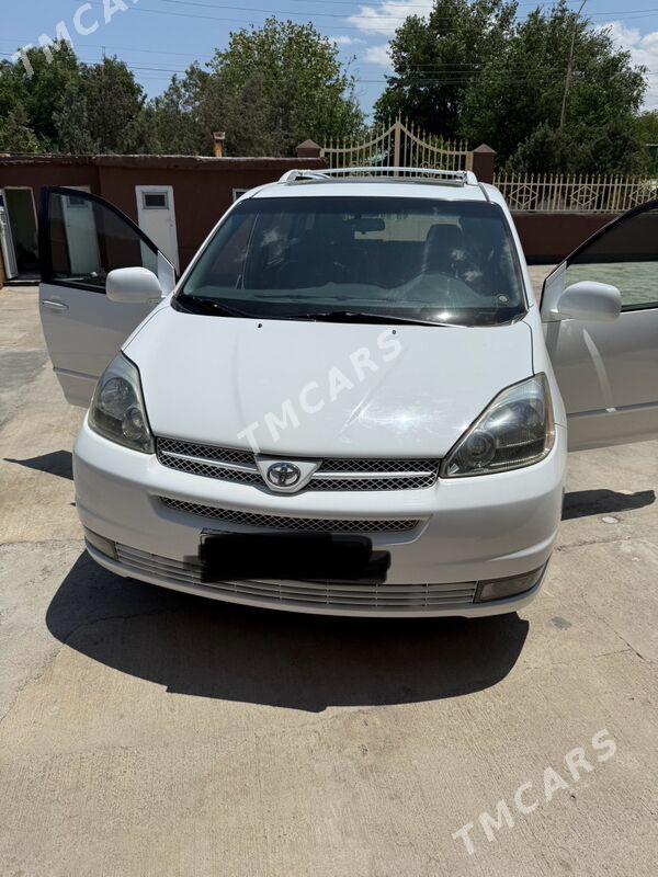 Toyota Sienna 2004 - 320 000 TMT - Büzmeýin - img 9