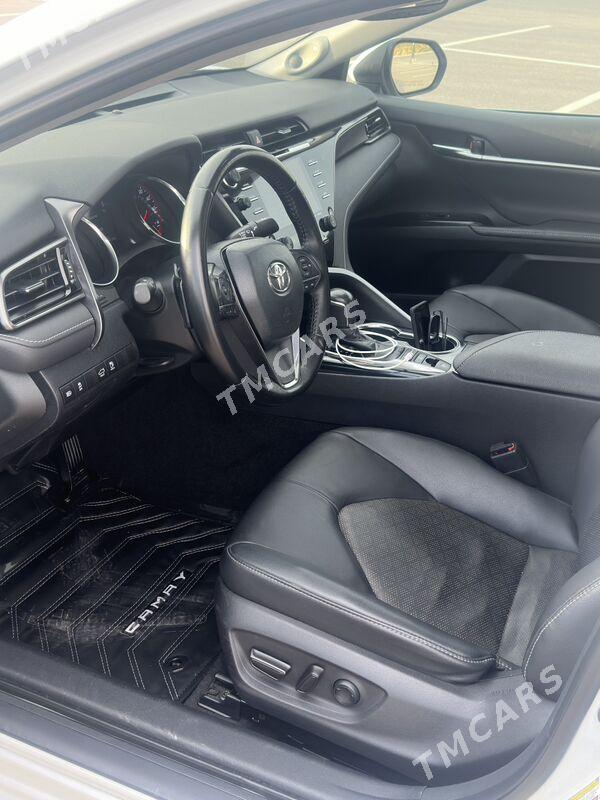 Toyota Camry 2019 - 430 000 TMT - Aşgabat - img 8