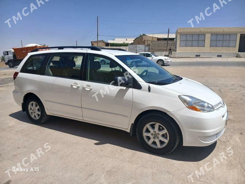 Toyota Sienna 2004 - 200 000 TMT - Kerki - img 2