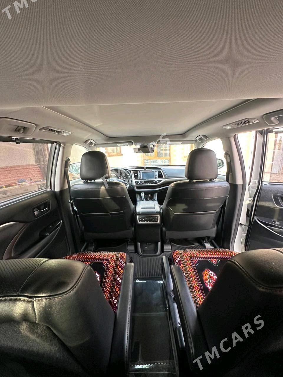 Toyota Highlander 2019 - 520 000 TMT - Ашхабад - img 10