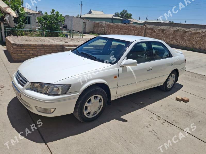 Toyota Camry 2001 - 125 000 TMT - Sarahs - img 3