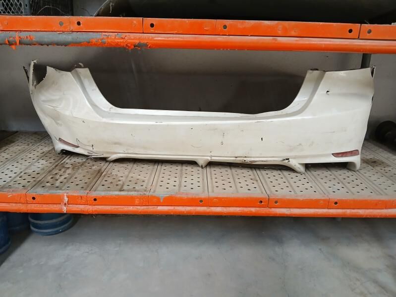 Bumper Camry izy 21 S 700 TMT - Mary - img 1