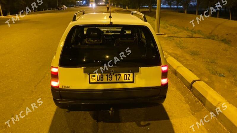 Opel Astra 1993 - 30 000 TMT - Gurbansoltan Eje - img 1