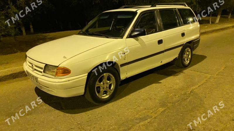 Opel Astra 1993 - 30 000 TMT - Gurbansoltan Eje - img 4
