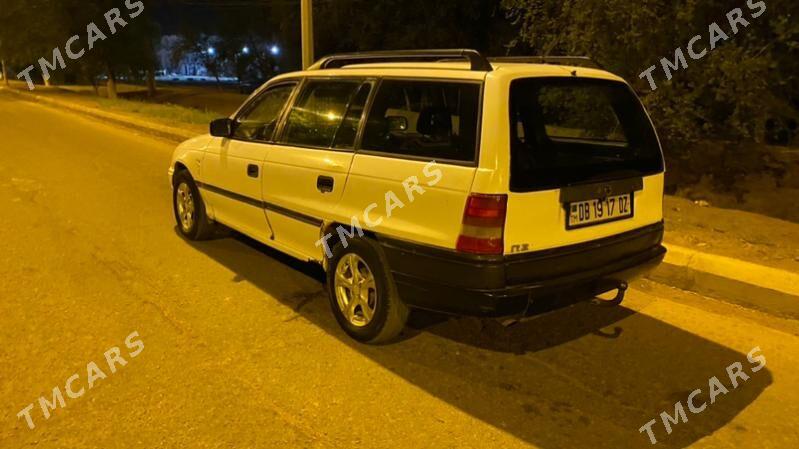 Opel Astra 1993 - 30 000 TMT - Gurbansoltan Eje - img 2