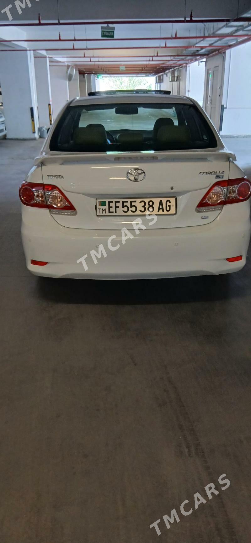 Toyota Corolla 2011 - 221 000 TMT - Ашхабад - img 2