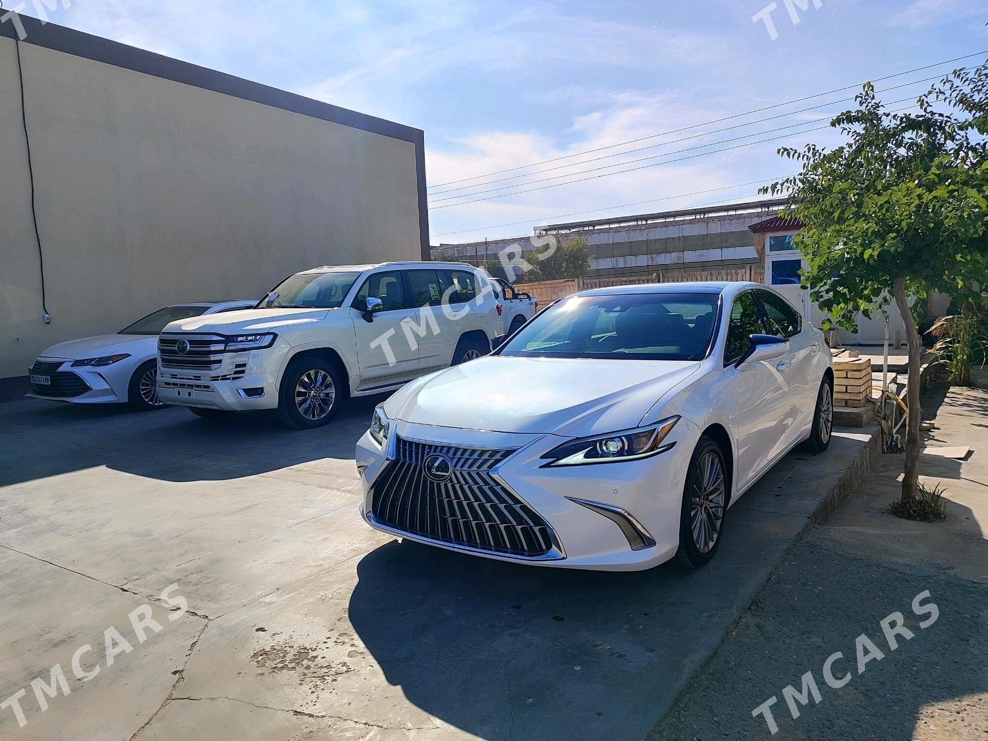 Lexus ES 350 2022 - 640 000 TMT - Мары - img 3