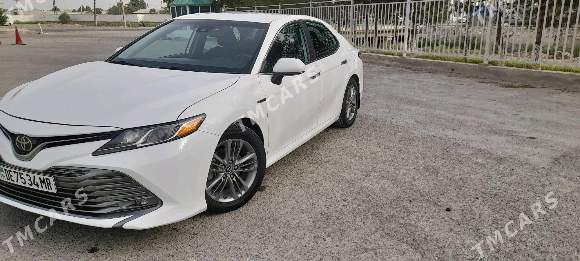 Toyota Camry 2019 - 280 000 TMT - Мары - img 3