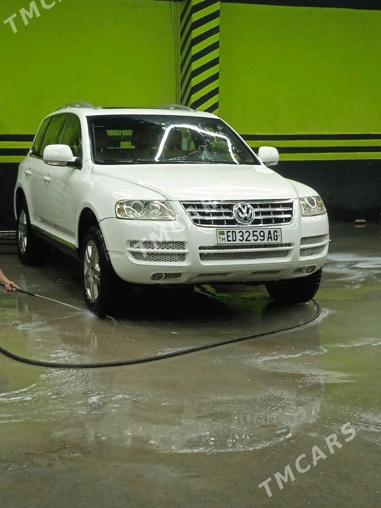 Volkswagen Touareg 2005 - 130 000 TMT - Район ст. Аэропорта, ул. Гагарина - img 5