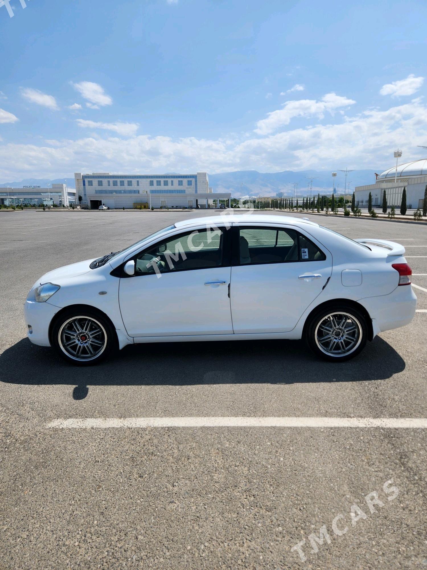Toyota Yaris 2006 - 125 000 TMT - Ашхабад - img 4
