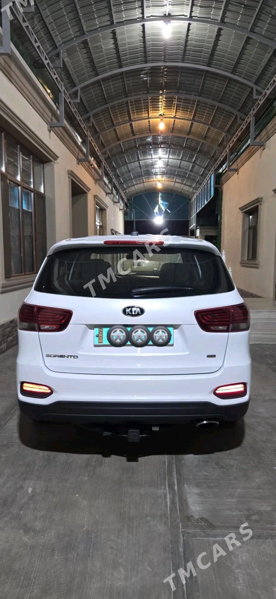 Kia Sorento 2019 - 260 000 TMT - Aşgabat - img 3