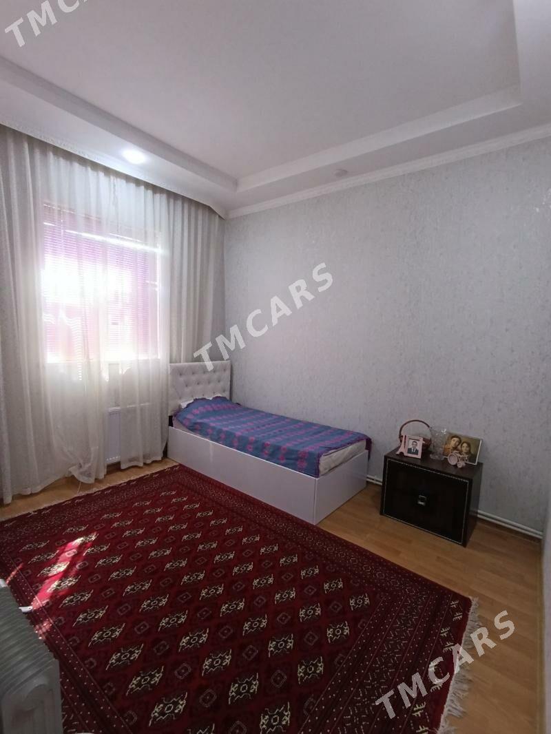 Bulwar 2etaj 2komn polpanel - Мары - img 6