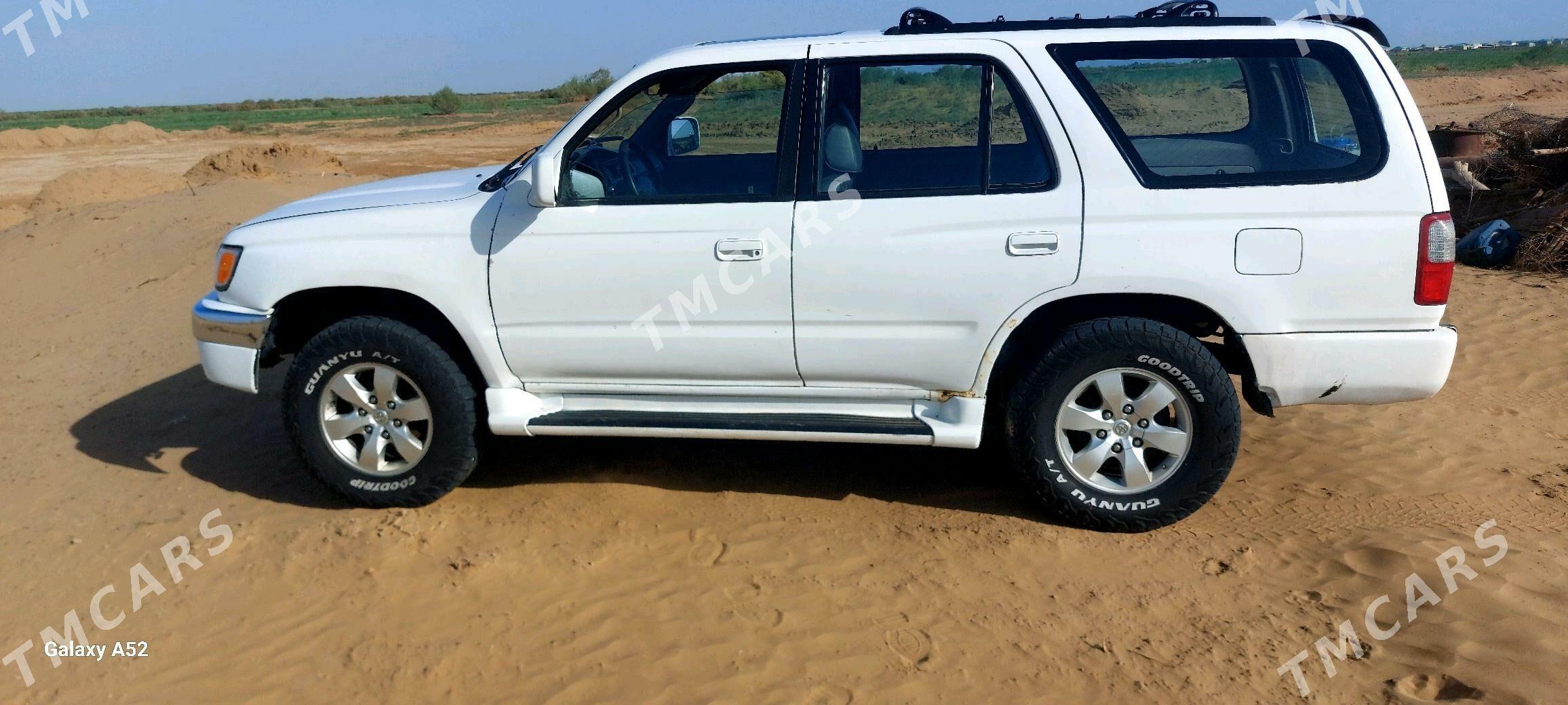 Toyota 4Runner 1999 - 105 000 TMT - Babadaýhan - img 3