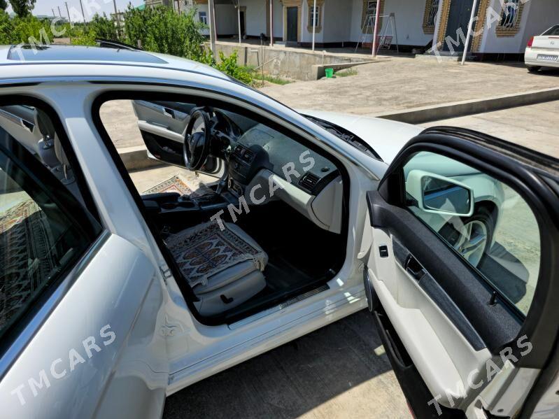 Mercedes-Benz C300 2009 - 180 000 TMT - Daşoguz - img 7