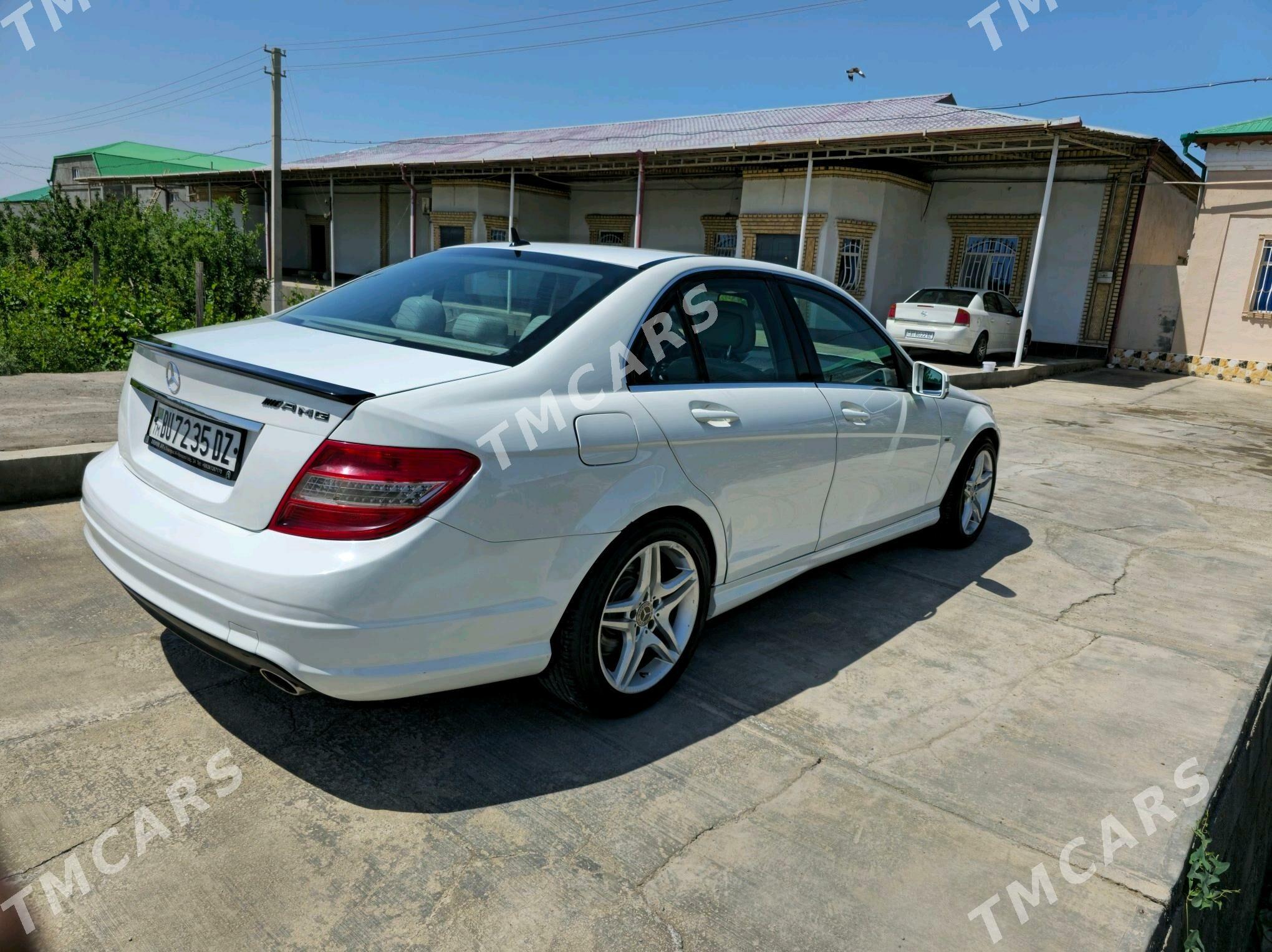 Mercedes-Benz C300 2009 - 180 000 TMT - Daşoguz - img 5